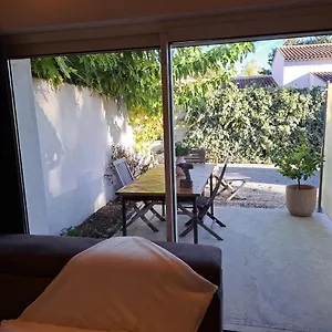 Le Côté Lub Pertuis